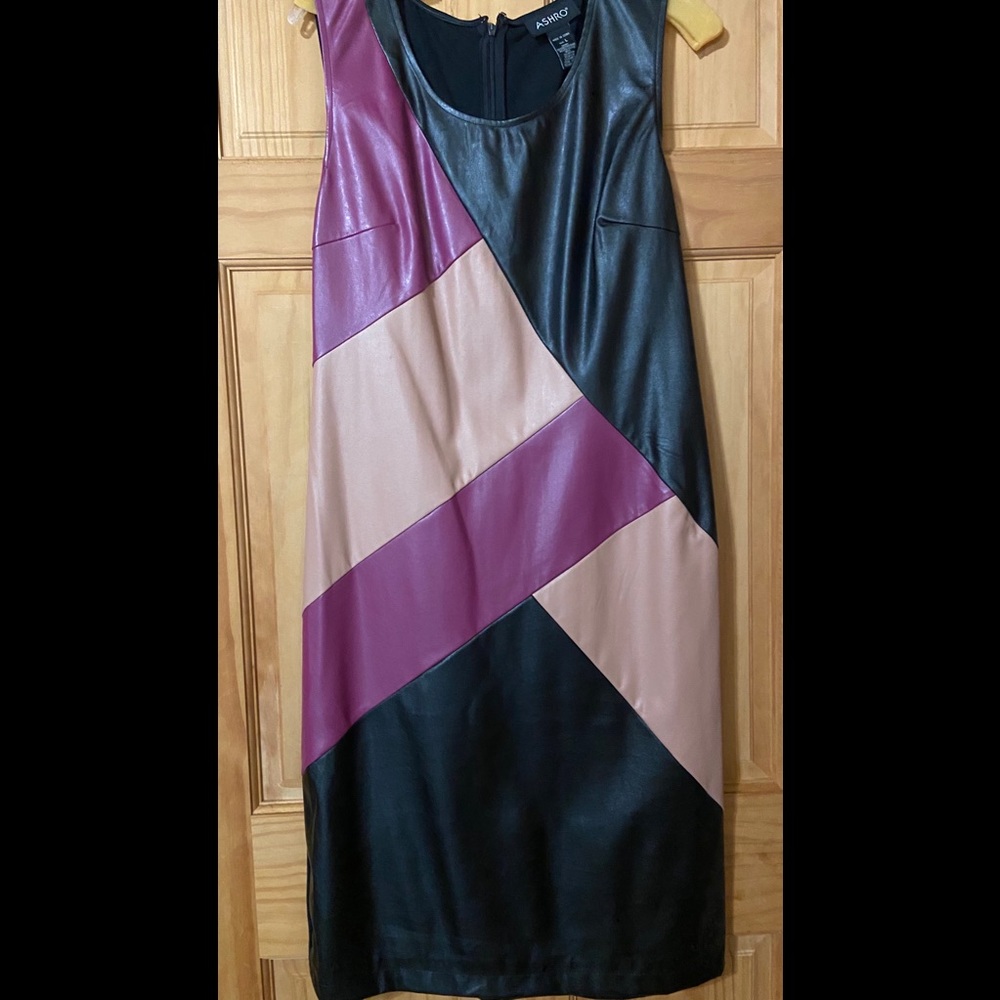 Ladies Leather/spandex Knee length dress